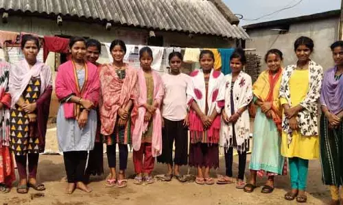 Bantala सुरक्षित रास्ता न होने से 11 छात्राओं ने जंगली जानवरों के डर से पढ़ाई छोड़ी Bantala सुरक्षित रास्ता न होने से 11 छात्राओं ने जंगली जानवरों के डर से पढ़ाई छोड़ी