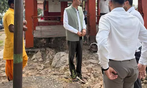 वित्तमंत्री ओपी चौधरी ने किया गजमार पहाड़ के सौंदर्यीकरण कार्यों का निरीक्षण वित्तमंत्री ओपी चौधरी ने किया गजमार पहाड़ के सौंदर्यीकरण कार्यों का निरीक्षण