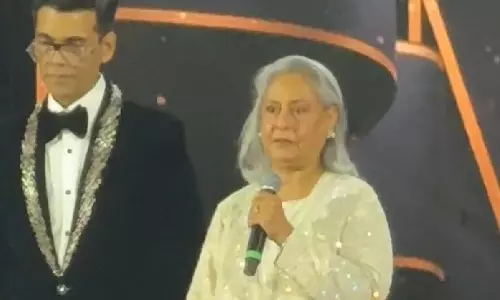 Jaya Bachchan: यह हिंदी-भारतीय फिल्म उद्योग है; इसे बॉलीवुड न कहें Jaya Bachchan: यह हिंदी-भारतीय फिल्म उद्योग है; इसे बॉलीवुड न कहें
