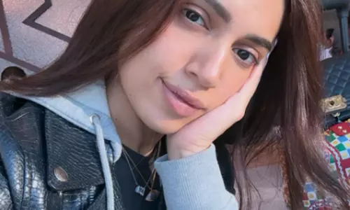 Bhumi Pednekar: अपनी बेस्ट फ्रेंड की शादी से पहले अपनी खुशी जाहिर की Bhumi Pednekar: अपनी बेस्ट फ्रेंड की शादी से पहले अपनी खुशी जाहिर की