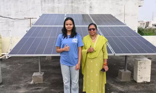 प्रेरणा का घर अब सोलर ऊर्जा से हुआ रोशन, स्वच्छ ऊर्जा के साथ मिली बिजली बिल से मुक्ति प्रेरणा का घर अब सोलर ऊर्जा से हुआ रोशन, स्वच्छ ऊर्जा के साथ मिली बिजली बिल से मुक्ति