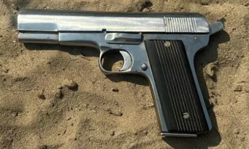 Punjab में लक्षित गोलीबारी के आरोप में पति-पुत्र गिरफ्तार