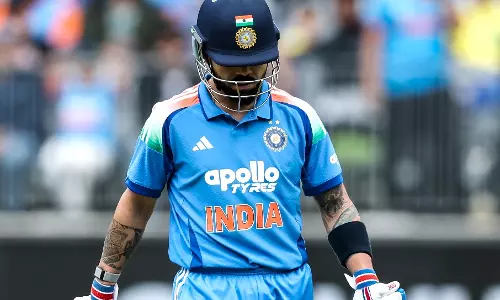 IND v AUS: विराट कोहली पहली बार वनडे में लगातार शून्य पर आउट IND v AUS: विराट कोहली पहली बार वनडे में लगातार शून्य पर आउट