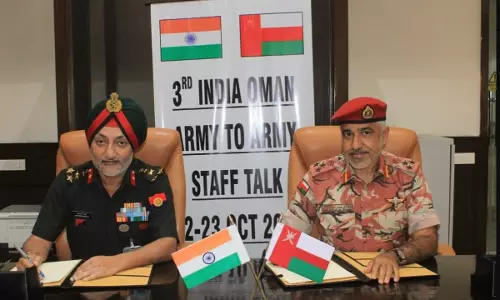 भारत, ओमान ने रक्षा संबंधों को बढ़ाने और सैन्य प्रशिक्षण सहयोग को गहरा करने पर चर्चा भारत, ओमान ने रक्षा संबंधों को बढ़ाने और सैन्य प्रशिक्षण सहयोग को गहरा करने पर चर्चा