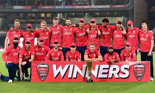 बारिश के कारण तीसरा मैच रद्द, इंग्लैंड ने T20 श्रृंखला जीती