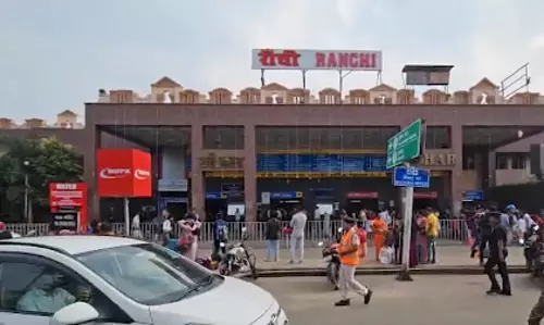 रेलवे डिविजन ने छठ महापर्व के लिए यात्रियों की सुविधा को लेकर व्यापक तैयारी की