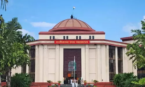 हाईकोर्ट ने बेलतरा-सुकलकारी में गायों की मौत पर लिया संज्ञान हाईकोर्ट ने बेलतरा-सुकलकारी में गायों की मौत पर लिया संज्ञान