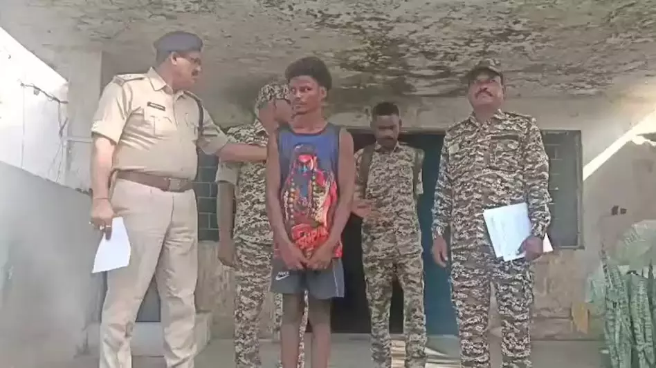 पत्नी की रील से युवक को सुनने पड़े ताने, चाकू घोंपकर हत्या कर दी पत्नी की रील से युवक को सुनने पड़े ताने, चाकू घोंपकर हत्या कर दी