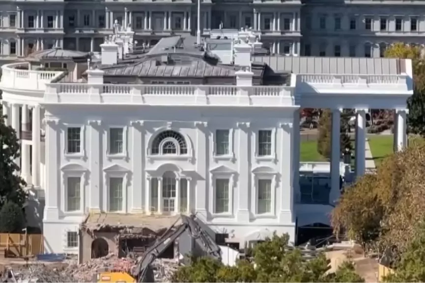 President Trump पीपुल्स हाउस को जनता के लिए खुला रखने पर जोर President Trump पीपुल्स हाउस को जनता के लिए खुला रखने पर जोर