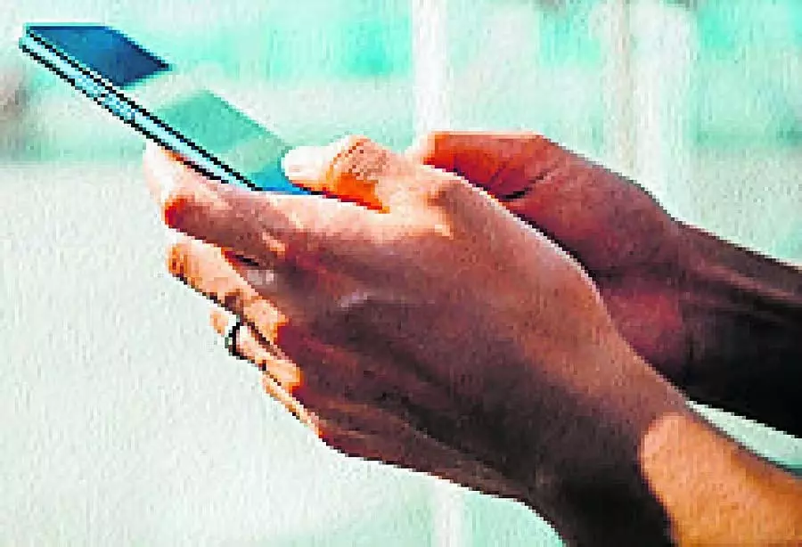 Karnataka : 10,000 से ज़्यादा ड्राइवर वोकल फॉर लोकल कैंपेन में शामिल हुए Karnataka : 10,000 से ज़्यादा ड्राइवर वोकल फॉर लोकल कैंपेन में शामिल हुए