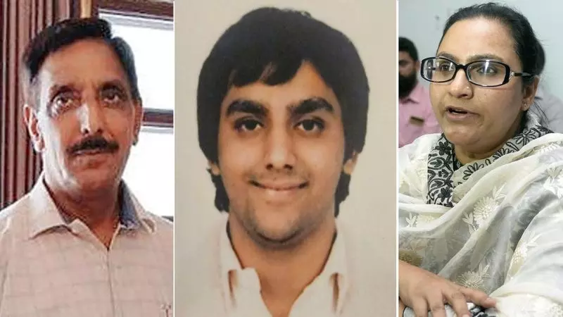 पंजाब के पूर्व डीजीपी के ‘प्रभाव’ का हवाला देते हुए Haryana ने बेटे की मौत की सीबीआई जांच पंजाब के पूर्व डीजीपी के ‘प्रभाव’ का हवाला देते हुए Haryana ने बेटे की मौत की सीबीआई जांच
