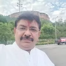 Mumbai: छठ पूजा राजनीति से परे, आस्था का विषय: मनोज बारोट Mumbai: छठ पूजा राजनीति से परे, आस्था का विषय: मनोज बारोट