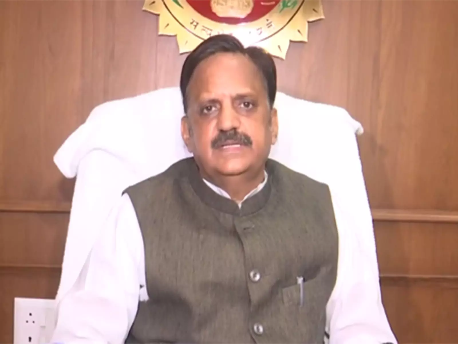 भोपाल में कार्बाइड गन से खेलने के बाद कई बच्चों की आंखों में चोटें आईं, एडवाइजरी जारी भोपाल में कार्बाइड गन से खेलने के बाद कई बच्चों की आंखों में चोटें आईं, एडवाइजरी जारी