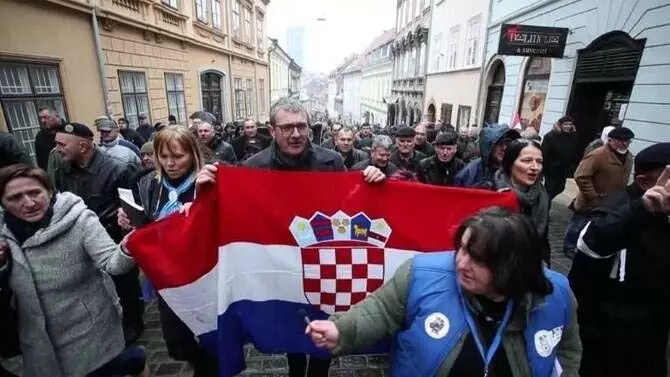 Croatia ने अंतरराष्ट्रीय तनावों के बीच अनिवार्य सैन्य सेवा फिर से शुरू करने का फैसला किया Croatia ने अंतरराष्ट्रीय तनावों के बीच अनिवार्य सैन्य सेवा फिर से शुरू करने का फैसला किया