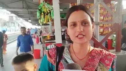 छठ पूजा के लिए चल रही विशेष ट्रेनें यात्रियों के लिए वरदान छठ पूजा के लिए चल रही विशेष ट्रेनें यात्रियों के लिए वरदान