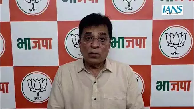मुंबई: 2 लाख अवैध बांग्लादेशियों के राशन कार्ड रद्द होने का BJP नेता किरीट सोमैया ने स्वागत किया मुंबई: 2 लाख अवैध बांग्लादेशियों के राशन कार्ड रद्द होने का BJP नेता किरीट सोमैया ने स्वागत किया