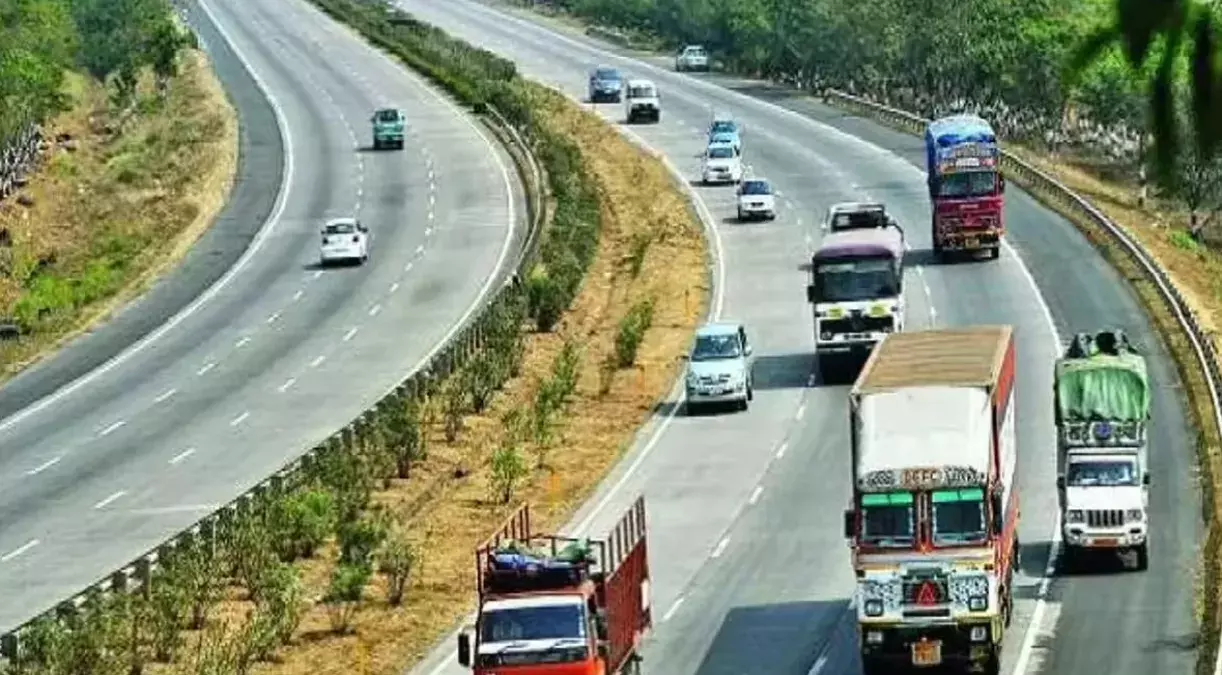 Bhopal: 45 रोड सेफ्टी प्वाइंट से बढ़ी निगरानी, नागरिकों को मिलेगी आसान सुविधा Bhopal: 45 रोड सेफ्टी प्वाइंट से बढ़ी निगरानी, नागरिकों को मिलेगी आसान सुविधा