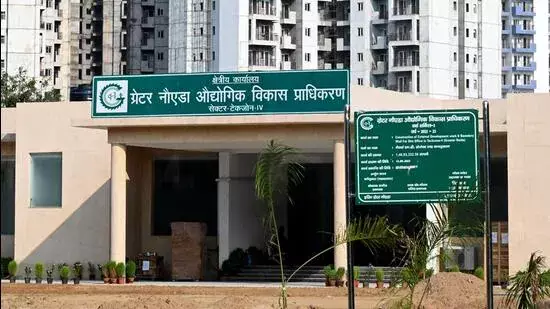 Greater Noida को 240 श्रमिकों को ₹46 करोड़ का बकाया वेतन देने का निर्देश