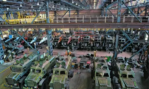 Jabalpur: जबलपुर कॉन्क्लेव से खुलेगा रक्षा उद्योग का नया कॉरिडोर Jabalpur: जबलपुर कॉन्क्लेव से खुलेगा रक्षा उद्योग का नया कॉरिडोर
