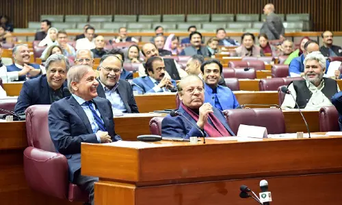 TLP पर कार्रवाई, पाकिस्तान सरकार ने आतंकवाद विरोधी कानून के तहत मंजूरी दी