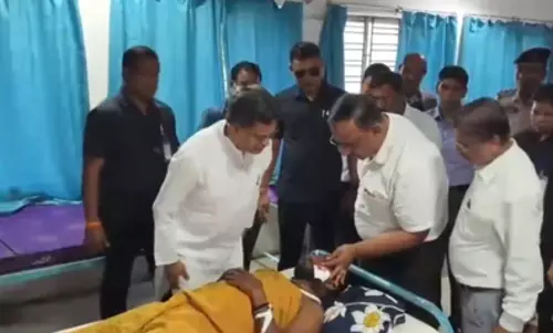 Tripura के कमालपुर में बंद के दौरान हिंसा, तनाव बरकरार Tripura के कमालपुर में बंद के दौरान हिंसा, तनाव बरकरार