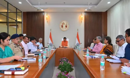 मध्य प्रदेश में सरकारी अधिकारियों के लिए चेतावनी, CM ने दिए कड़े आदेश