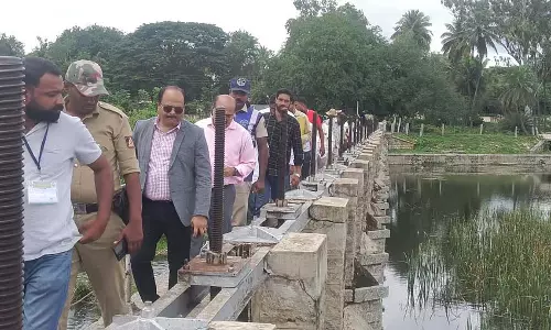 बांध के पुल में दरारें; टेक्निकल रिपोर्ट के बाद कार्रवाई की जाएगी: जिला कलेक्टर बांध के पुल में दरारें; टेक्निकल रिपोर्ट के बाद कार्रवाई की जाएगी: जिला कलेक्टर