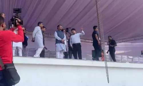 CM साय ने PM मोदी के आगमन की तैयारियों का लिया जायजा