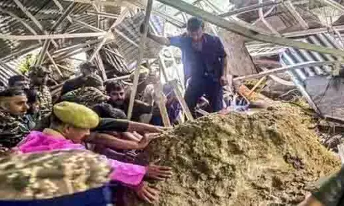 J&K: तीर्थयात्रियों की मौत मामले में अदालत ने पुलिस कार्रवाई जांची