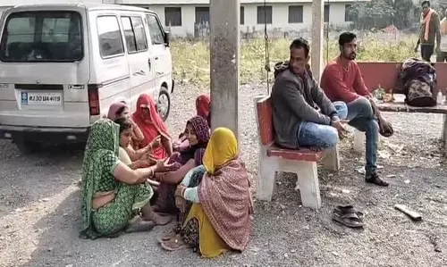 Chittorgarh: निजी हॉस्पिटल में लापरवाही, प्रसूता की मौत से मचा हंगामा