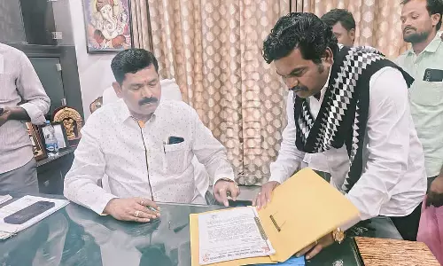 जयलक्ष्मीम्मा को राज्योत्सव पुरस्कार मिलना चाहिए: B.L. Anjaneya