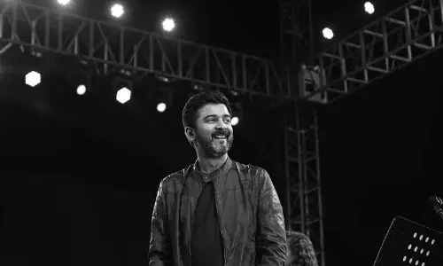 यौन उत्पीड़न के मामले में Bollywood गायक गिरफ्तार