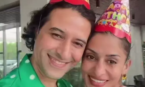जन्मदिन के जश्न का प्यारा पल Apurva-Angini ने सोशल मीडिया पर दिखाया