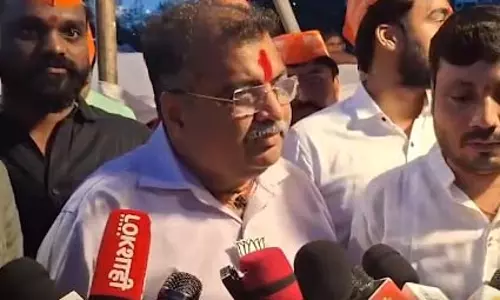 भूसारी क्षेत्र के लोगों और सरकार ने बाढ़-पीड़ित किसानों को समय पर दी राहत: रवींद्र चव्हाण भूसारी क्षेत्र के लोगों और सरकार ने बाढ़-पीड़ित किसानों को समय पर दी राहत: रवींद्र चव्हाण