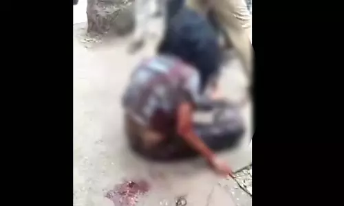 सनसनीखेज वारदात: गर्लफ्रेंड पर चाकुओं से ताबड़तोड़ हमला, फिर खुद का काटा गला!
