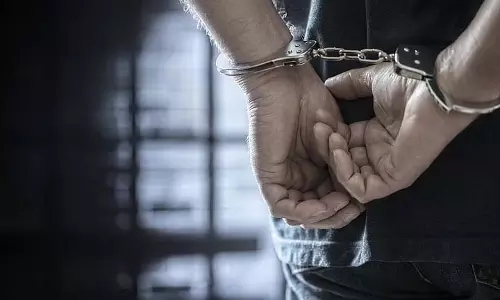 दोस्त को क्यों मारी जा रही है गोली? Ghatakpukur मांग रहा है जवाब