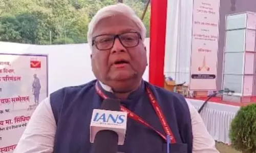 एकता नगर में ग्रामीण डाक कर्मचारियों का सम्मान