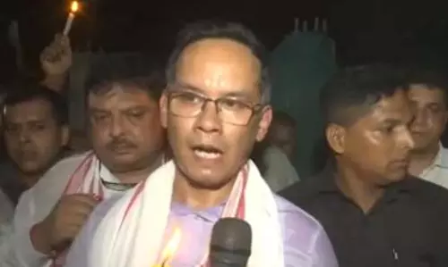 गुवाहाटी: ज़ुबिन गर्ग के लिए न्याय की मांग, कांग्रेस का कैंडल मार्च