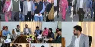 DC Srinagar ने आभा ID, PMJAY-सेहत और टीबी नियंत्रण की प्रगति की समीक्षा की DC Srinagar ने आभा ID, PMJAY-सेहत और टीबी नियंत्रण की प्रगति की समीक्षा की