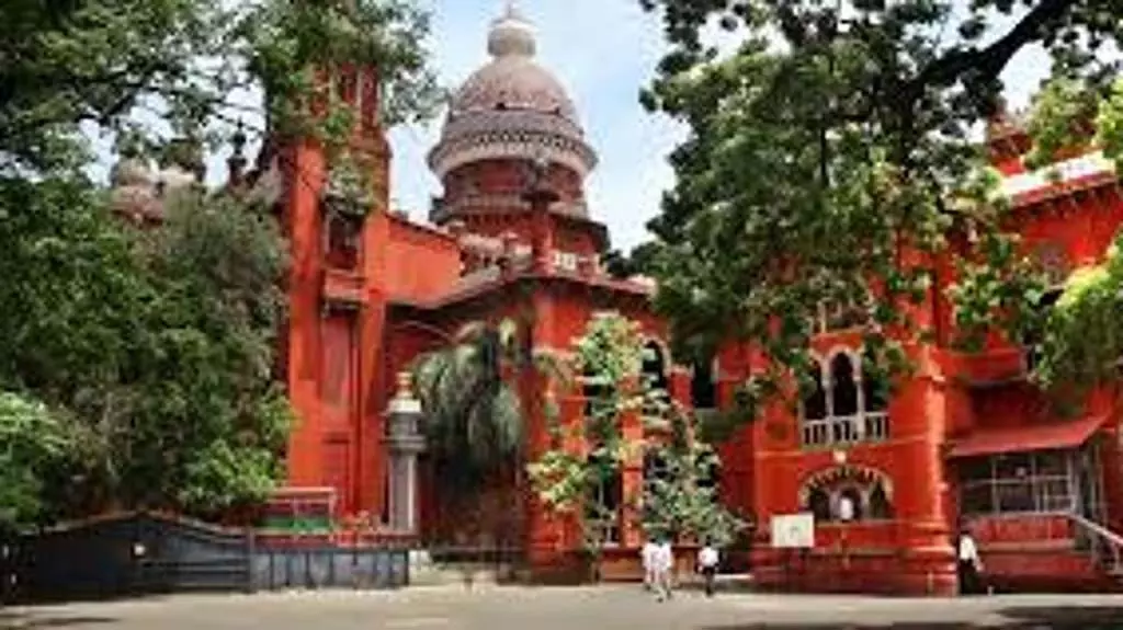आर्मस्ट्रांग की पत्नी द्वारा CBI जांच की मांग वाली याचिका पर सुनवाई टल गई आर्मस्ट्रांग की पत्नी द्वारा CBI जांच की मांग वाली याचिका पर सुनवाई टल गई