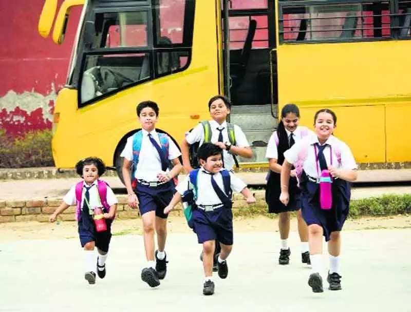 Delhi सरकार 2026-27 से कक्षा 1 के लिए 6+ वर्ष की एक समान प्रवेश आयु लागू करेगी Delhi सरकार 2026-27 से कक्षा 1 के लिए 6+ वर्ष की एक समान प्रवेश आयु लागू करेगी