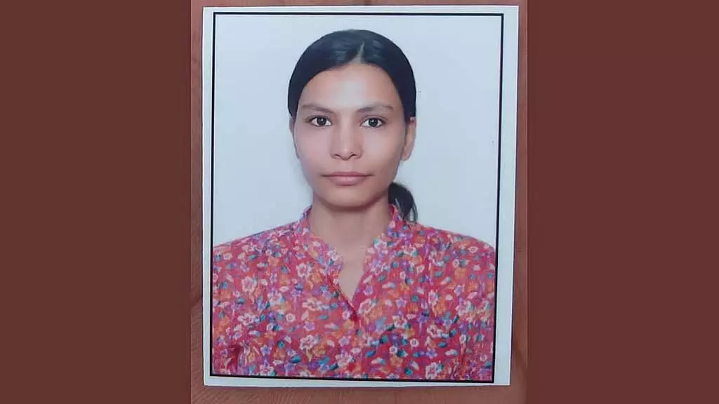 लॉरी ने बाइक को टक्कर मार दी; ट्रक से कुचलकर बैंक कर्मचारी की मौके पर ही मौत हो गई लॉरी ने बाइक को टक्कर मार दी; ट्रक से कुचलकर बैंक कर्मचारी की मौके पर ही मौत हो गई