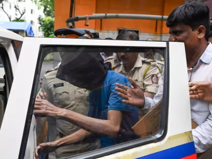 महिला विश्व कप के दौरान Indore में छेड़छाड़ का मामला, आरोपी गिरफ्तार महिला विश्व कप के दौरान Indore में छेड़छाड़ का मामला, आरोपी गिरफ्तार