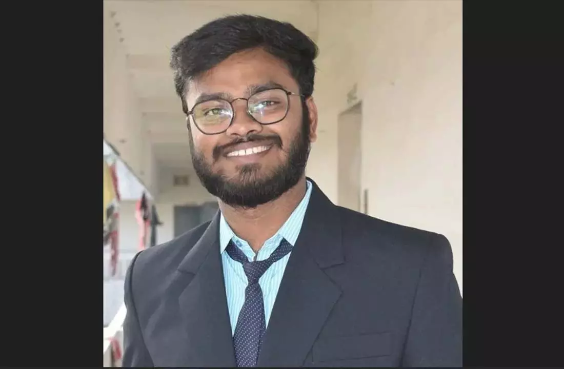 Kurnool बस आग त्रासदी में मारे गए 20 लोगों में ओडिशा का एक टेक कर्मचारी भी शामिल है Kurnool बस आग त्रासदी में मारे गए 20 लोगों में ओडिशा का एक टेक कर्मचारी भी शामिल है