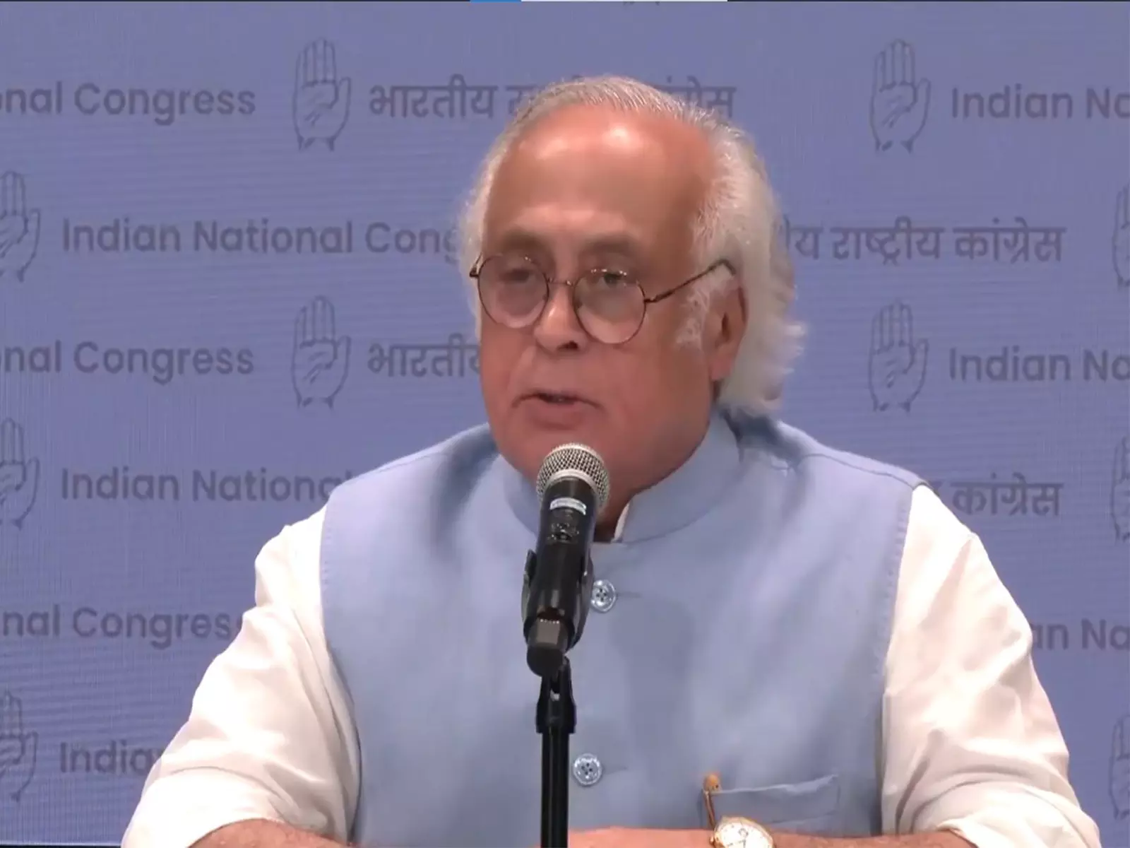जयराम रमेश ने मोदी सरकार पर लगाया आरोप, ग्रेट निकोबार प्रोजेक्ट में कोरल हटाने का दावा जयराम रमेश ने मोदी सरकार पर लगाया आरोप, ग्रेट निकोबार प्रोजेक्ट में कोरल हटाने का दावा