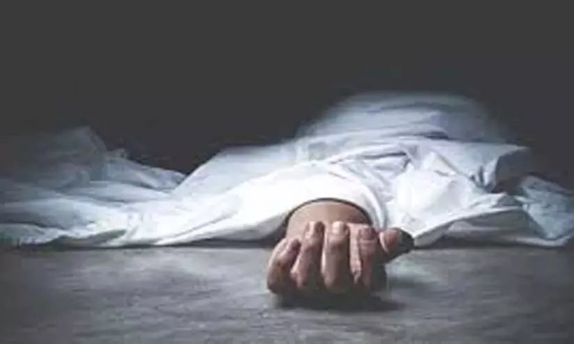 Kerala : परिवार ने टीचर की मौत में मेडिकल गलती का आरोप लगाया Kerala : परिवार ने टीचर की मौत में मेडिकल गलती का आरोप लगाया