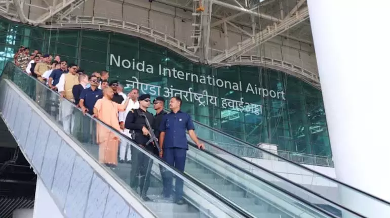 PM Modi 30 अक्टूबर को जेवर में नोएडा अंतर्राष्ट्रीय हवाई अड्डे का उद्घाटन कर सकते हैं PM Modi 30 अक्टूबर को जेवर में नोएडा अंतर्राष्ट्रीय हवाई अड्डे का उद्घाटन कर सकते हैं