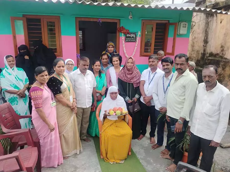 Karnataka : मुनीरा बेगम के लिए स्नेह का घर Karnataka : मुनीरा बेगम के लिए स्नेह का घर