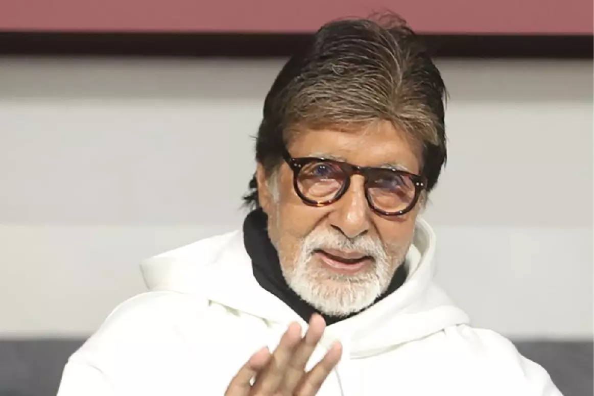 Big B ,अभिषेक, मनोज पाहवा ने विज्ञापन जगत के दिग्गज पीयूष पांडे को श्रद्धांजलि दी Big B ,अभिषेक, मनोज पाहवा ने विज्ञापन जगत के दिग्गज पीयूष पांडे को श्रद्धांजलि दी