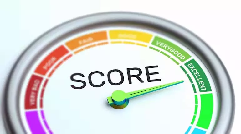 कुछ ही महीनों में 750+ credit score कैसे बनाएं कुछ ही महीनों में 750+ credit score कैसे बनाएं